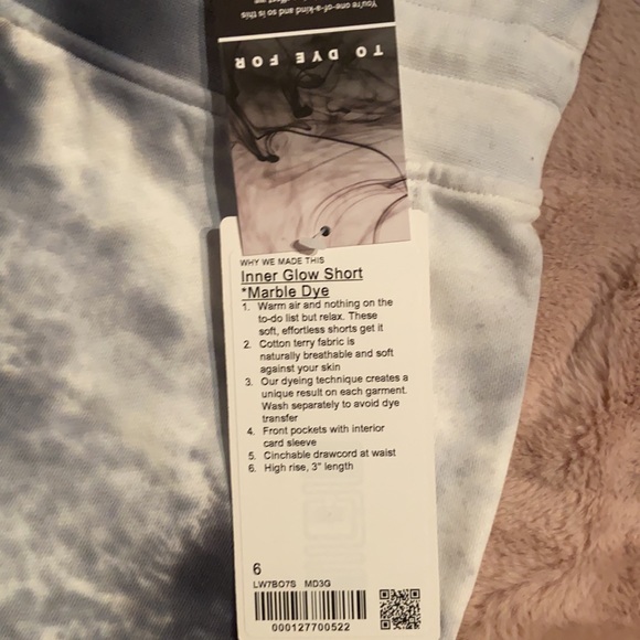 SOLD Lululemon inner glow short marble dye - Picture 3 of 3